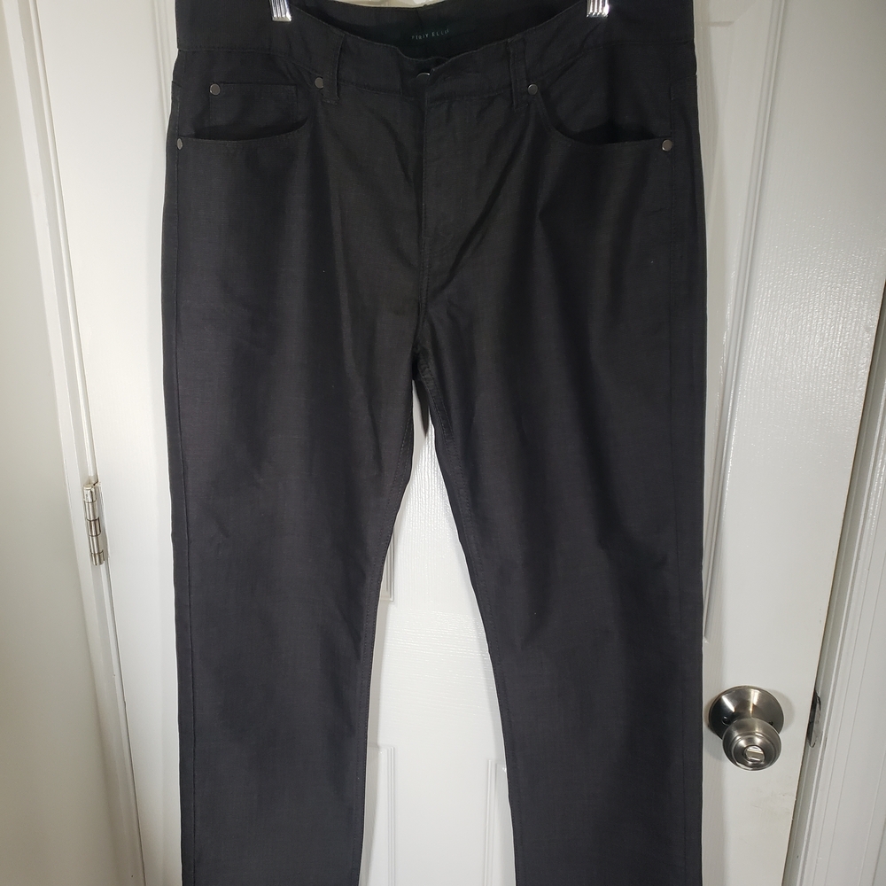 Men's Perry Ellis Dark Gray Denim Jeans Size 34x32 | Regular Fit | Great Holiday
